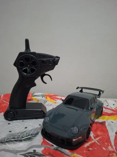 Carrinho de controle remoto Drift Racing 4WD