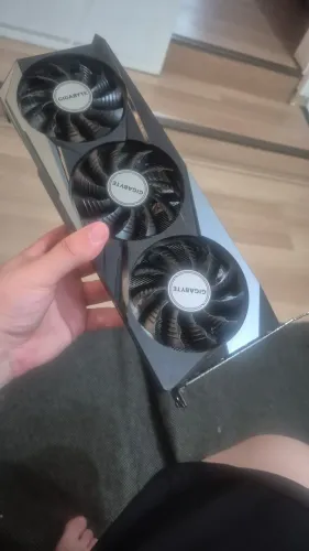 Rtx 3070 gygabite com defeito