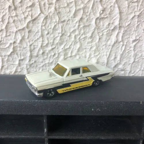 Hot Wheels Ford Fairlane Thunderbolt