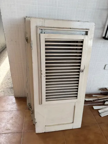 Vendo portas e janelas usadas