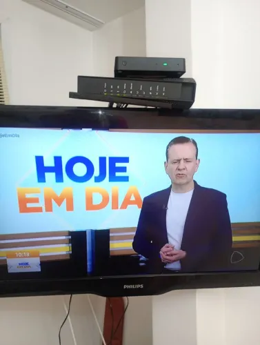 Tv Philips pra sair hj 340