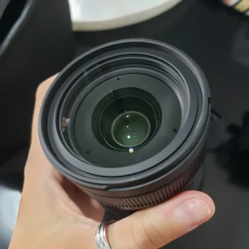 Lente sigma 28-70mm F2.8 DG DN full frame e-mount (FE)