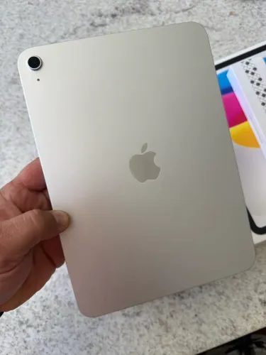 iPad 11 128gb - Novo - Prata + Capa Teclado + Pencil WB Pro