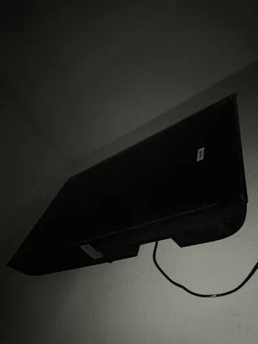 VENDE SE TV TCL 32 NOVA