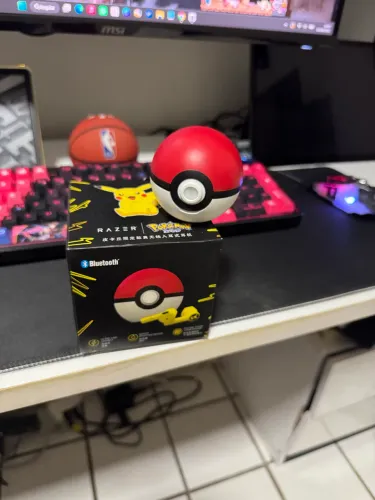 Fone Razer pokémon pikachu