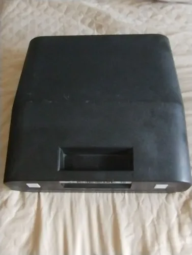 Máquina de escrever antiga , em ótimo estado marca Remington.