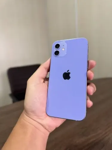 iPhone 12 lilás 128g