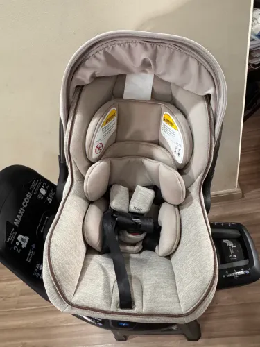 Carrinho Primo Passi Icon V2 + Maxi-Cosi Peri 180 + Base Giratória - Importado USA