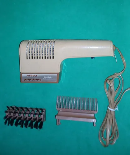 Antigo secador de cabelo