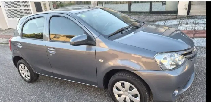 Toyota Etios X 1.3 Flex 16V 5P Mec. 2016
