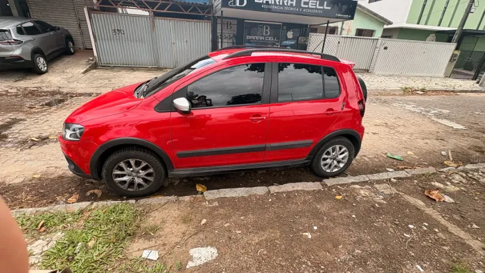 Volkswagen Crossfox 1.6 MI Total Flex 8V 5P 2014
