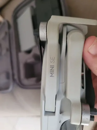 Drone dji mini 2 SE 3 baterias case e controle