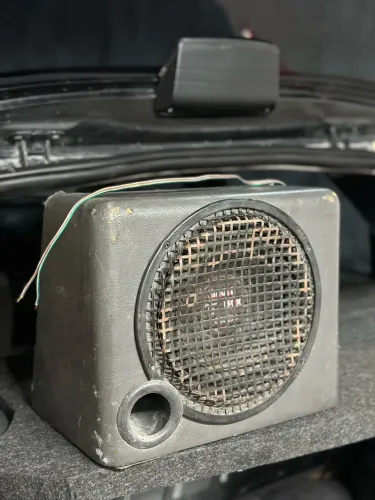 CAIXA SUBWOOFER 8 POLEGADAS 