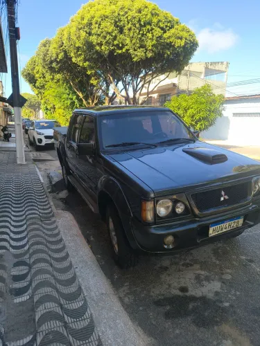 Mitsubishi L200 GLS 2.5 4X4 CD Diesel 2005