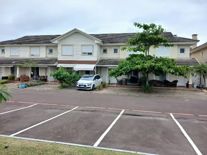 Casa 2 quartos = CONDOMÍNIO PACIFIC - XANGRI-LÁ RS