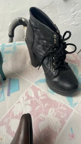 Cuturno preto