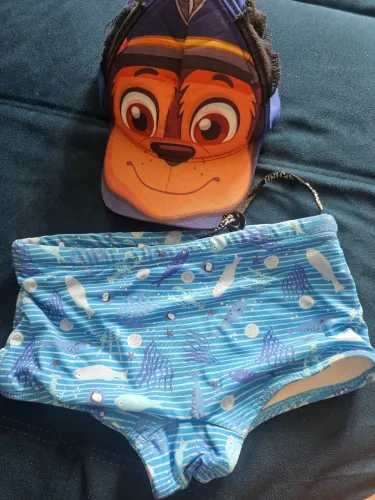 Boné e sunga tam 4/6