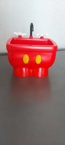 Pia do Mickey, original do parque magic kingdom, disney