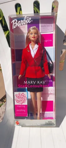 Boneca Barbie rara Marykay inportada dos Estados Unidos, edição especial aniversário. 2003