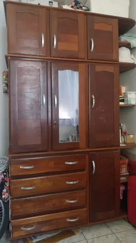 Guarda Roupa usado em boas condições de uso