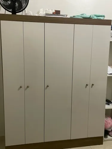 Guarda Roupa