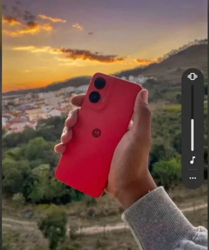 MOROLA MOTO G35 256GB IMPECÁVEL 