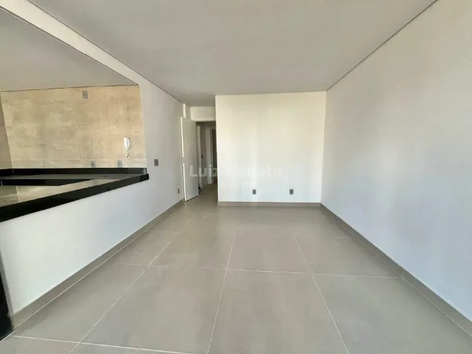 Apartamento com 03 quartos e 2 vagas para locação no Lourdes