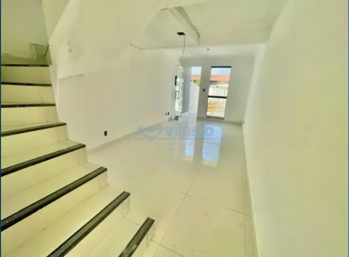 CASA GEMINADA COM 2 QUARTOS, 3 BANHEIROS E 2 VAGAS NO BAIRRO SÃO JOÃO BATISTA