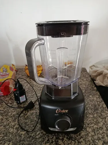 Liquidificador Oster 