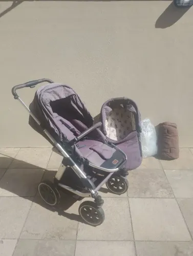 Carrinho de bebê com cama e cadeirinha para todos os climas e terrenos