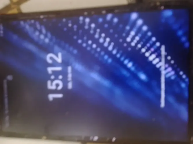 Tablet funcionando mas precisa colocar a tela