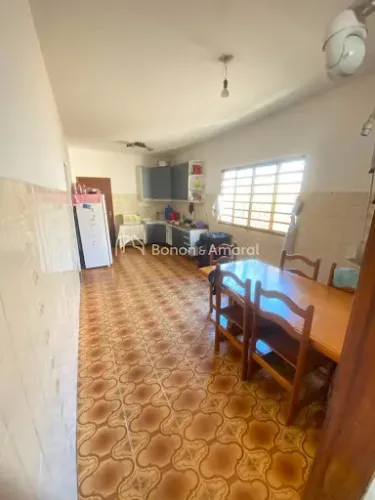 CASA Á VENDA NO CALEGARIS