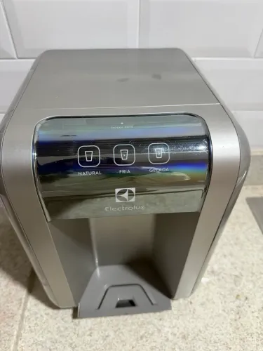Purificador de água Eletrolux 