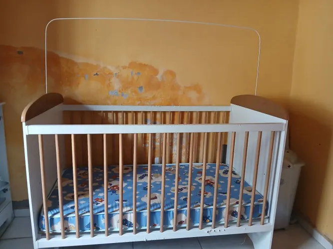 Vendo Berço Semi novo