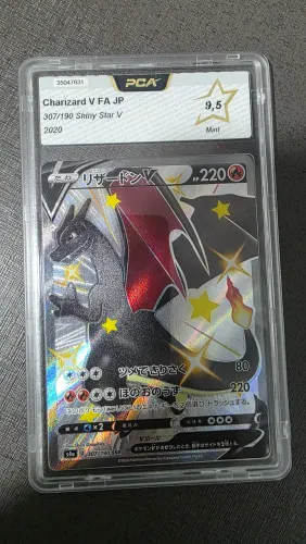 Charizard V Shiny Graduado