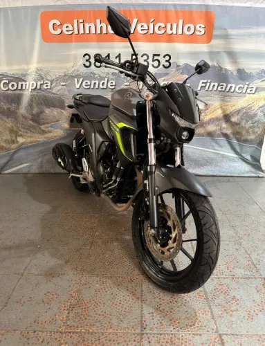 Yamaha fz 25 fazer 250 cc. - Financio em até 48x e parcelo em 21x no cartão