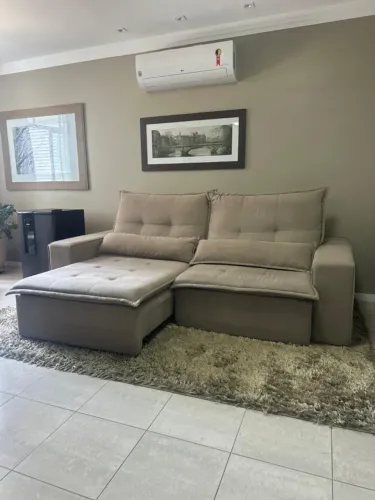 Sofá Retrátil e Reclinável Bege - Super Confortável (2,50m) - Excelente Estado