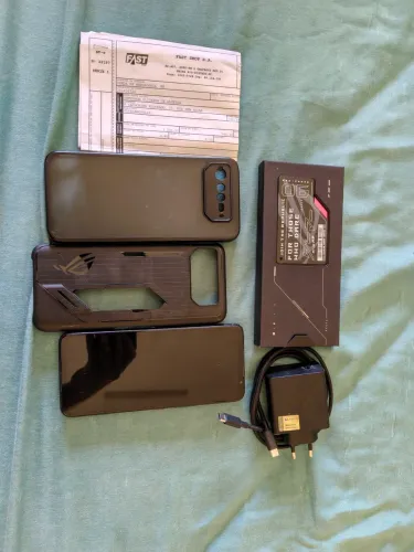 Vendo ou troco rog phone 6