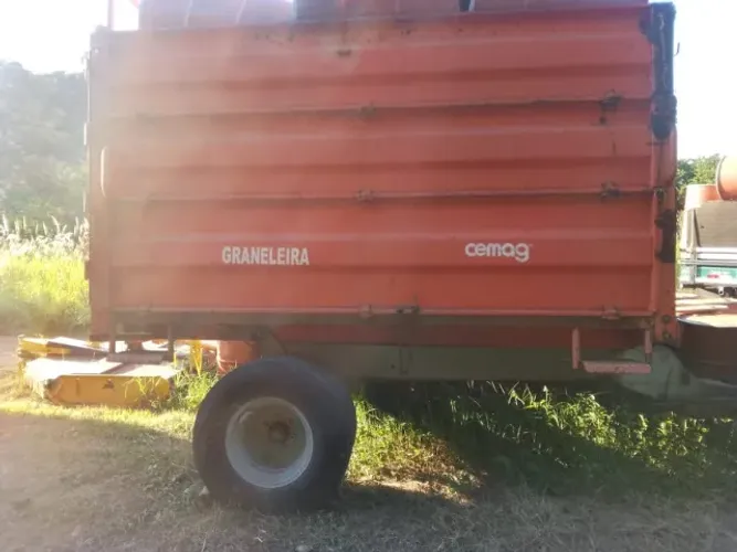 Carreta Modulada - Cafeeira - Graneleira