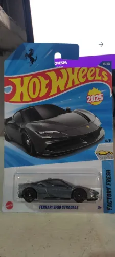 HotWheels - Ferrari SF90 Stradale (cinza)