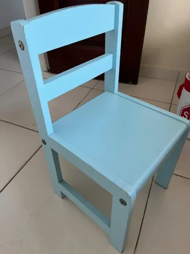 Cadeira infantil marca Tok&Stok