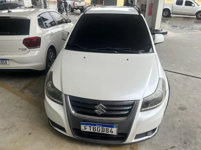 Suzuki SX4 2.0 16V 145cv 4WD 5P Aut. 2014