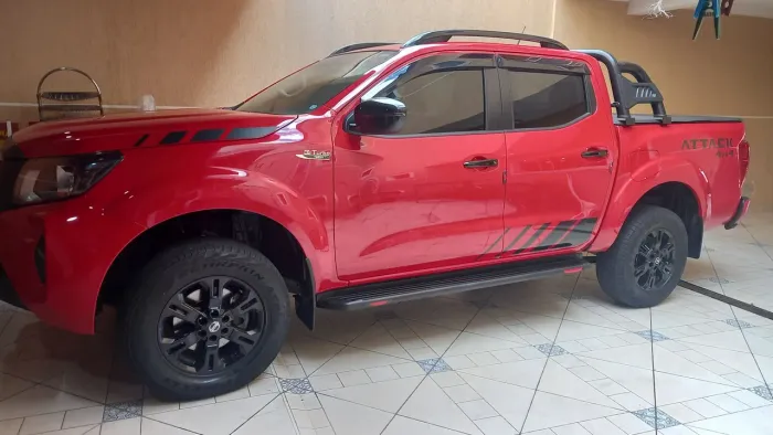 Nissan Frontier Attac.cd 4X4 2.3 Bi-TB Die. AUT 2023