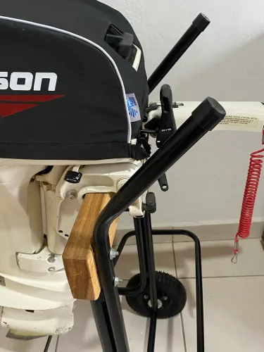 Motor 15 hp em perfeito estado. 4 mil