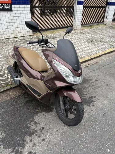 PCX DLX - 2018 - MARROM - 59km