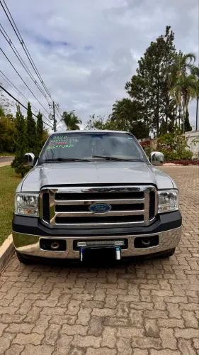 Ford F-250 XLT 3.9 4X2 Diesel TB 2010