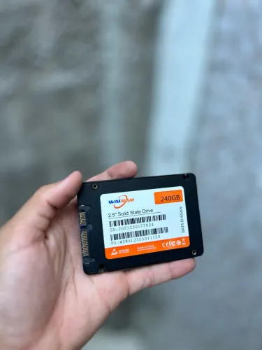 SSD de 2.5 polegadas SATA III