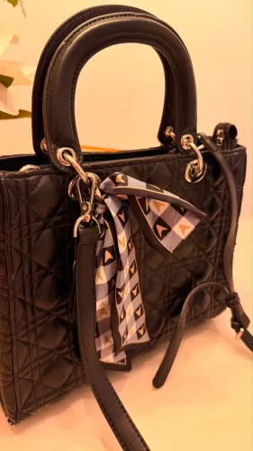 Bolsa inspiração Dior