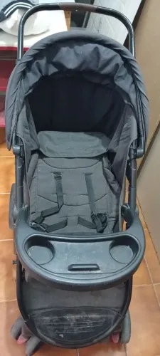 Carinho de bebê Cosco 