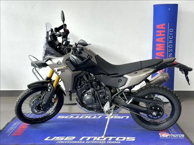 YAMAHA XTZ 700 TÉNÉRÉ
